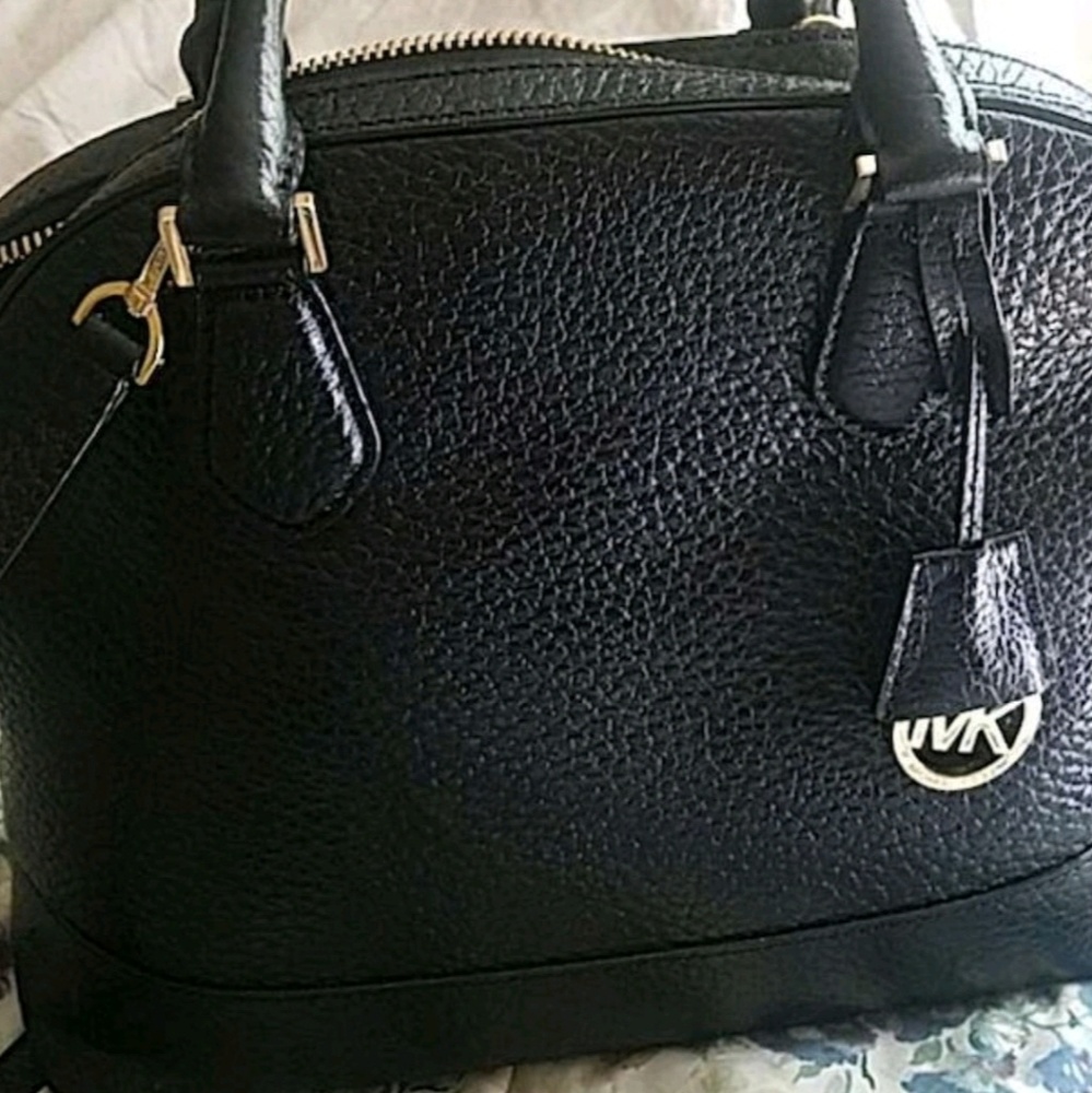Michael kors satchel